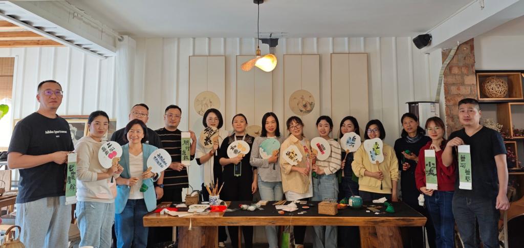 對(duì)外合作交流處工會(huì)小組 組織開展中國傳統(tǒng)文化技能傳承學(xué)習(xí)活動(dòng)